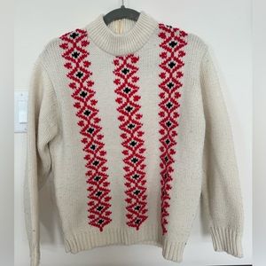 Vintage Women’s mock neck Sweater. Size L